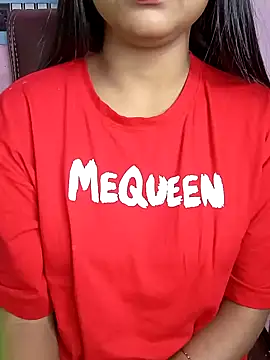 Snapshot of Sexy_Noorha chatting on December 31, 2024, 5:22 am Sexy Noorha online show from December 31, 2024, 5:22 am