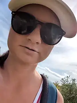 Samira-Summer online show from October 30, 2025, 9:11 am