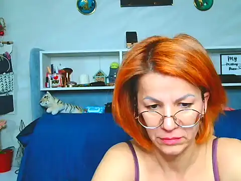 Natali3855 online show from February 8, 2025, 8:32 pm