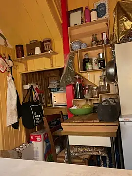 Snapshot of zenzero87 chatting on December 29, 2024, 4:27 am zenzero87 online show from December 29, 2024, 4:27 am