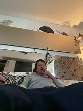 Snapshot of zenzero87 chatting on March 12, 2025, 2:01 pm zenzero87 online show from March 12, 2025, 2:01 pm