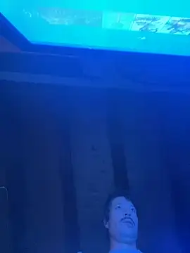 Snapshot of zenzero87 chatting on October 28, 2025, 9:39 pm zenzero87 online show from October 28, 2025, 9:39 pm