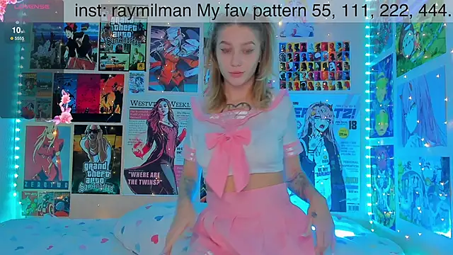 Snapshot of AliceMilman chatting on December 13, 2024, 10:19 am AliceMilman online show from December 13, 2024, 10:19 am