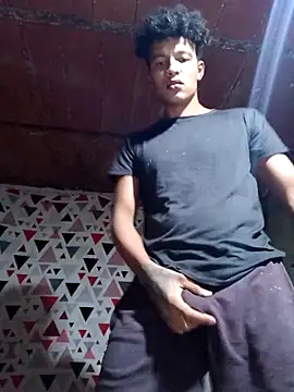 Black Diamon  online show from November 27, 2025, 5:31 am