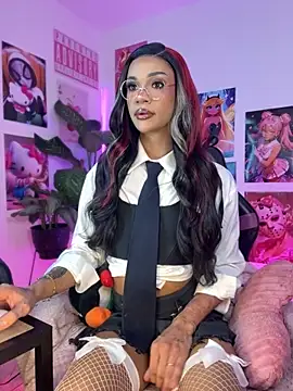 Snapshot of babylinsie chatting on September 28, 2025, 4:40 am babylinsie online show from September 28, 2025, 4:40 am