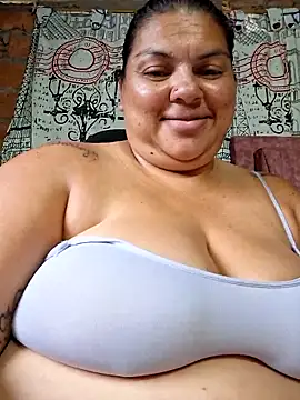 Snapshot of chubby_sexy_big_tits chatting on September 17, 2025, 10:00 pm chubby sexy big tits online show from September 17, 2025, 10:00 pm