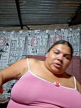 Snapshot of chubby_sexy_big_tits chatting on October 4, 2025, 1:58 am chubby sexy big tits online show from October 4, 2025, 1:58 am