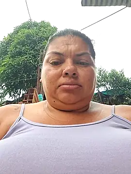 Snapshot of chubby_sexy_big_tits chatting on November 24, 2025, 1:00 pm chubby sexy big tits online show from November 24, 2025, 1:00 pm