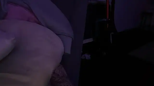 Snapshot of houy111111 chatting on October 3, 2025, 9:56 pm houy111111 online show from October 3, 2025, 9:56 pm