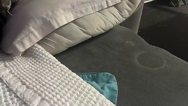 Snapshot of houy111111 chatting on October 25, 2025, 6:02 pm houy111111 online show from October 25, 2025, 6:02 pm