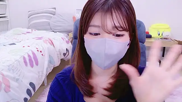 Snapshot of Runarunapi chatting on October 24, 2025, 3:08 pm Runarunapi online show from October 24, 2025, 3:08 pm