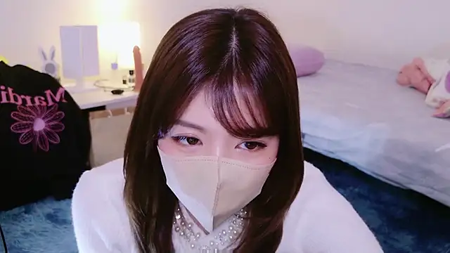 Snapshot of Runarunapi chatting on October 28, 2025, 3:54 am Runarunapi online show from October 28, 2025, 3:54 am