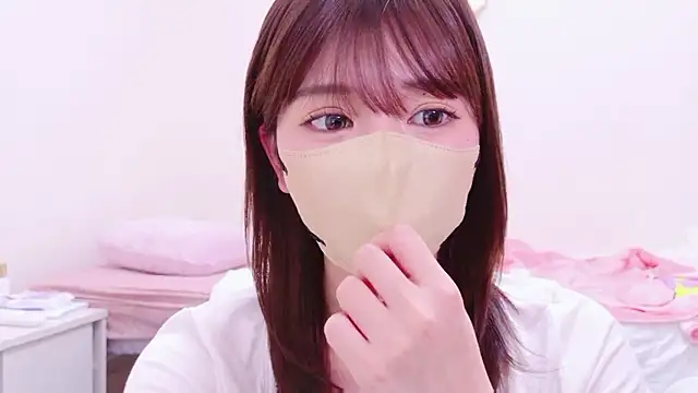 Snapshot of Runarunapi chatting on December 14, 2025, 1:38 pm Runarunapi online show from December 14, 2025, 1:38 pm