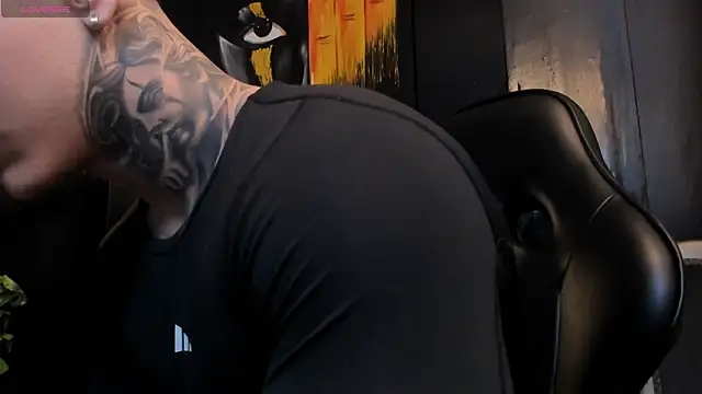 Flynn Riider online show from November 29, 2025, 5:16 pm