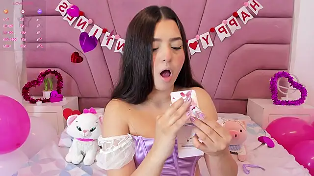Snapshot of zoewillian chatting on February 15, 2025, 8:33 pm zoewillian online show from February 15, 2025, 8:33 pm