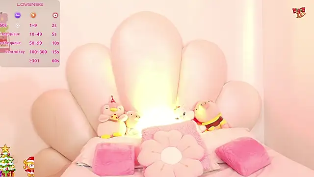 zoewillian online show from December 15, 2025, 9:30 pm