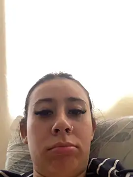Snapshot of Zoee_t chatting on February 1, 2025, 7:02 pm Zoee t online show from February 1, 2025, 7:02 pm