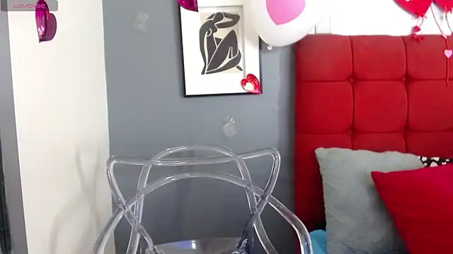 Snapshot of _Natassia_Dreams chatting on February 16, 2025, 1:14 am Natassia Dreams online show from February 16, 2025, 1:14 am