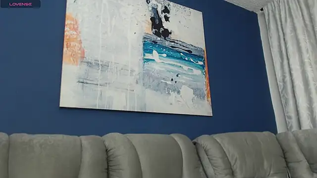 Snapshot of _Natassia_Dreams chatting on March 14, 2025, 11:43 pm Natassia Dreams online show from March 14, 2025, 11:43 pm