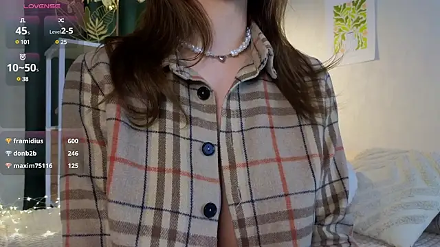 Snapshot of ElvaHilby chatting on February 7, 2025, 7:17 pm ElvaHilby online show from February 7, 2025, 7:17 pm