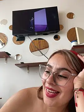 Snapshot of Gabriela-Parker_ chatting on February 9, 2025, 6:37 pm Gabriela-Parker online show from February 9, 2025, 6:37 pm