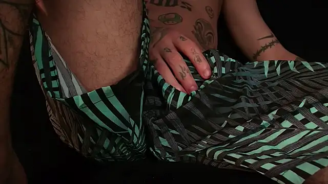 Snapshot of Junihn0 chatting on December 22, 2024, 9:00 am Junihn0 online show from December 22, 2024, 9:00 am