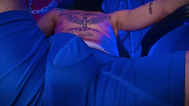 Snapshot of Junihn0 chatting on January 1, 2025, 1:27 pm Junihn0 online show from January 1, 2025, 1:27 pm