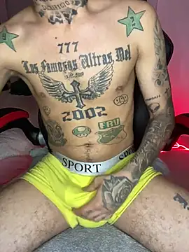 Snapshot of Junihn0 chatting on January 10, 2025, 11:18 pm Junihn0 online show from January 10, 2025, 11:18 pm