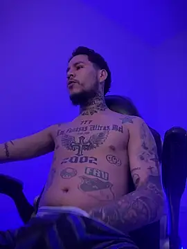 Snapshot of Junihn0 chatting on October 14, 2025, 10:32 pm Junihn0 online show from October 14, 2025, 10:32 pm