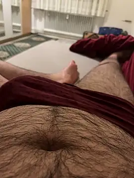 Snapshot of Loco42- chatting on January 7, 2025, 2:10 am Loco42- online show from January 7, 2025, 2:10 am