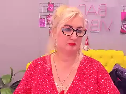 Snapshot of ChristyBrooks chatting on January 21, 2025, 6:12 pm ChristyBrooks online show from January 21, 2025, 6:12 pm