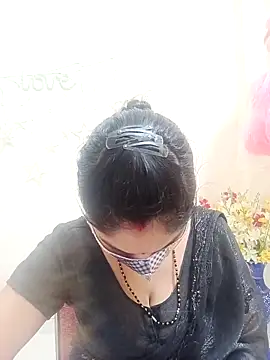 Cute-Aadhvita online show from September 20, 2025, 8:37 am