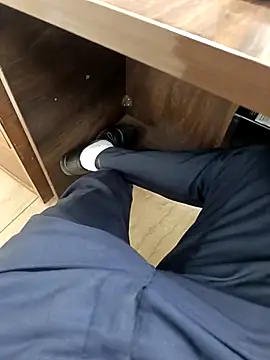 Snapshot of Kakabiraji chatting on November 19, 2025, 10:48 am Kakabiraji online show from November 19, 2025, 10:48 am