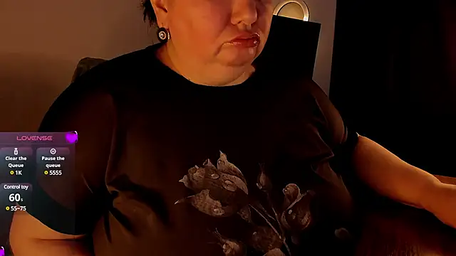 SexxyDreams1 online show from March 4, 2025, 5:21 am