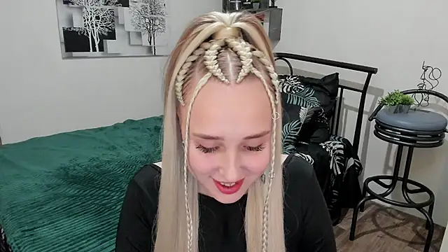 LinaTruly online show from February 16, 2025, 12:08 am