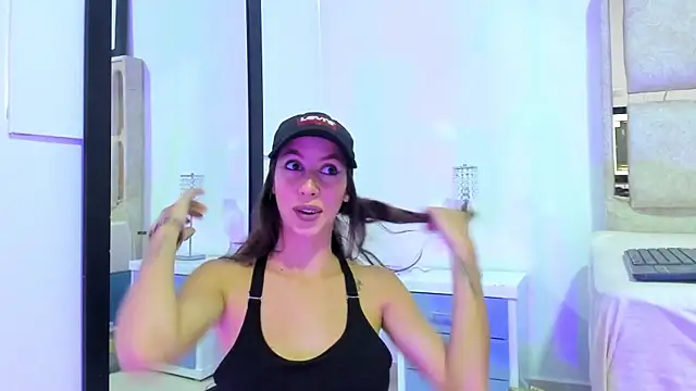 Snapshot of jolie_lov chatting on January 29, 2025, 1:17 pm jolie lov online show from January 29, 2025, 1:17 pm