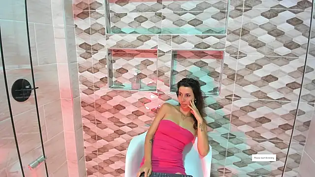 Snapshot of jolie_lov chatting on February 8, 2025, 7:16 pm jolie lov online show from February 8, 2025, 7:16 pm