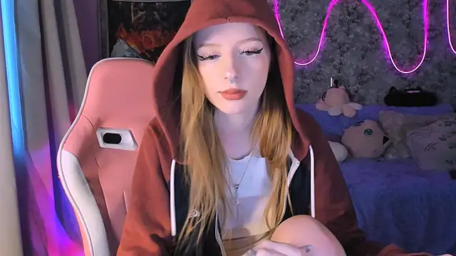 Snapshot of Inma_Lewdness chatting on March 5, 2025, 12:22 pm Inma Lewdness online show from March 5, 2025, 12:22 pm