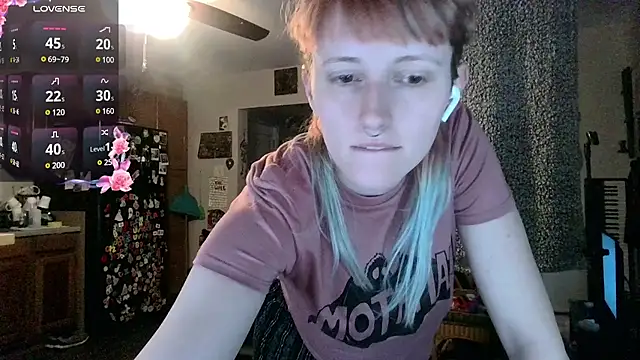 Snapshot of _hellostormy_ chatting on February 11, 2025, 10:26 am hellostormy online show from February 11, 2025, 10:26 am