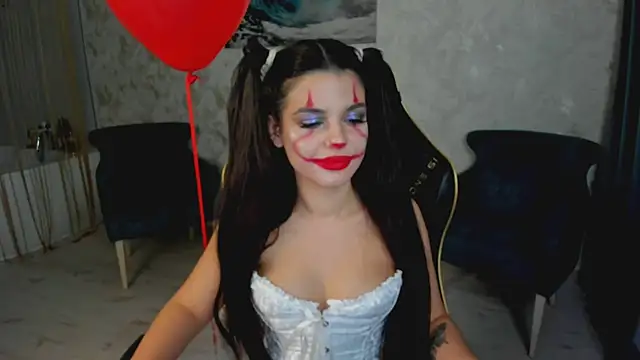 Snapshot of AlluringAriel chatting on October 17, 2025, 7:27 pm AlluringAriel online show from October 17, 2025, 7:27 pm