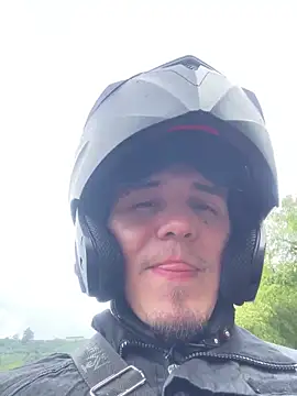 adam-rivera online show from December 21, 2024, 6:23 pm