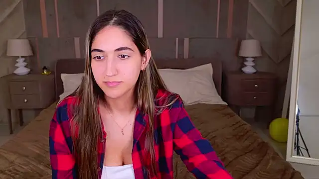 Teresa Stane online show from February 5, 2025, 2:26 pm