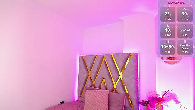 Snapshot of Aurora_Brownn chatting on January 20, 2025, 3:48 am Aurora Brownn online show from January 20, 2025, 3:48 am