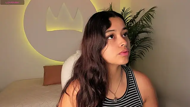 Snapshot of Ariana_Pierce chatting on October 11, 2025, 12:26 pm Ariana Pierce online show from October 11, 2025, 12:26 pm
