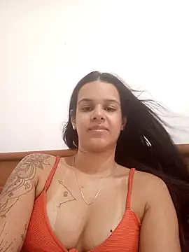 Snapshot of princesaa98 chatting on February 18, 2025, 4:16 pm princesaa98 online show from February 18, 2025, 4:16 pm