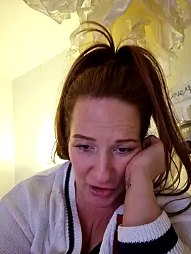 Engel mia online show from February 16, 2025, 5:04 am