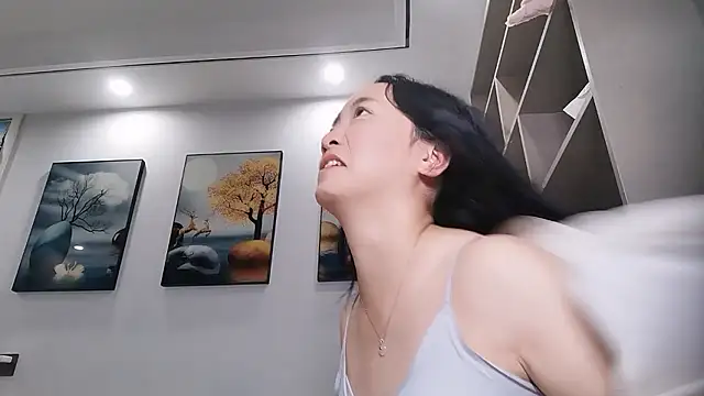 sasa-loves online show from October 17, 2025, 7:22 am