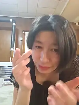 Snapshot of morikawa_sayaka chatting on December 21, 2024, 2:09 am morikawa sayaka online show from December 21, 2024, 2:09 am