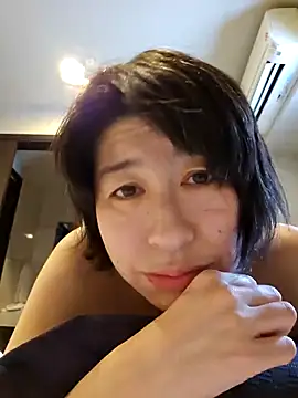 Snapshot of morikawa_sayaka chatting on January 10, 2025, 4:01 am morikawa sayaka online show from January 10, 2025, 4:01 am