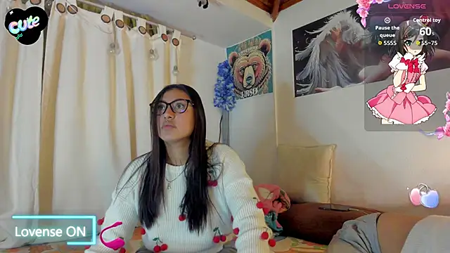 cuteweed420 online show from November 16, 2025, 5:24 am